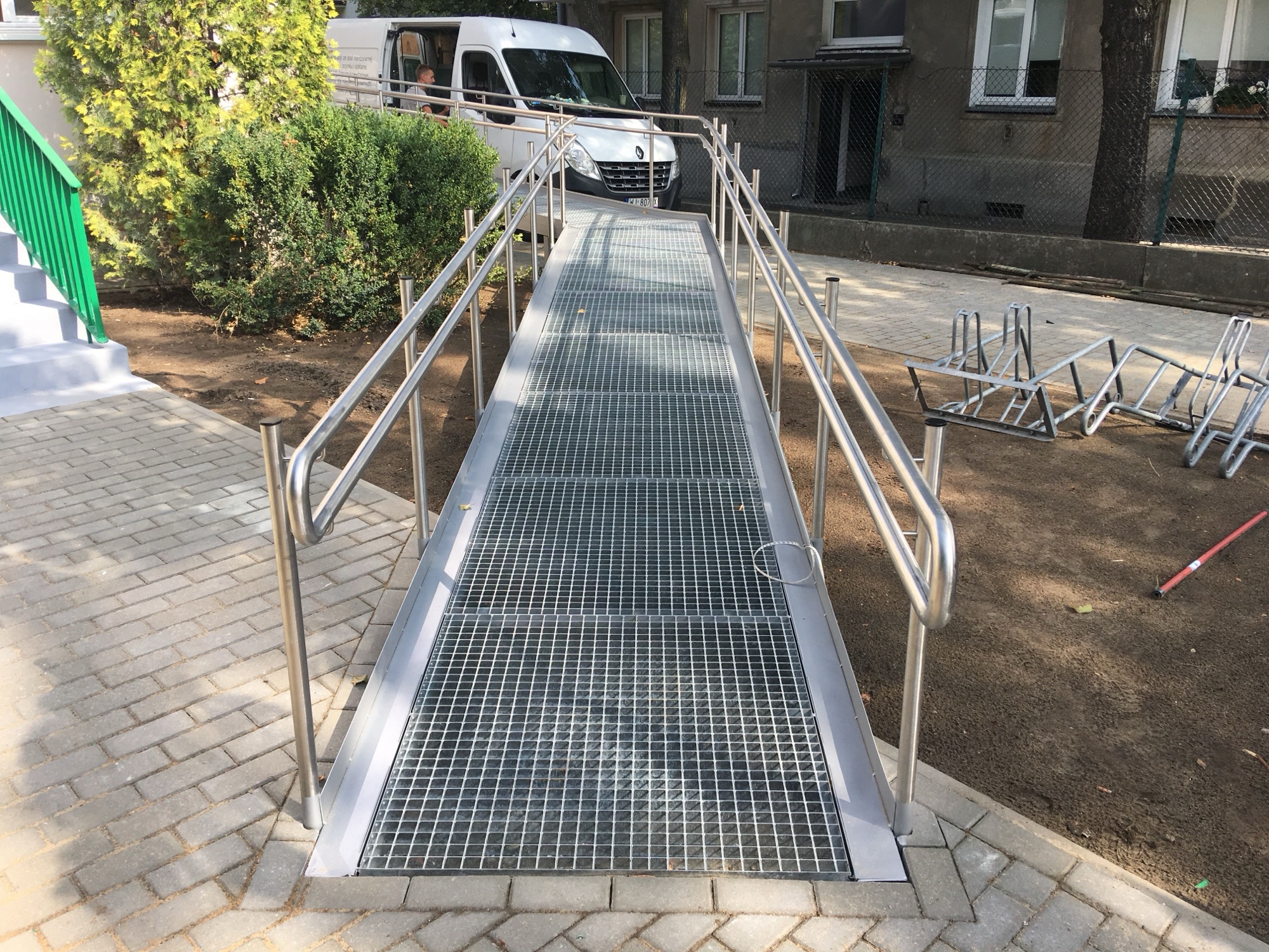 Podjazd dla niepełnosprawnych Warszawa – Balustrady1 nr 32