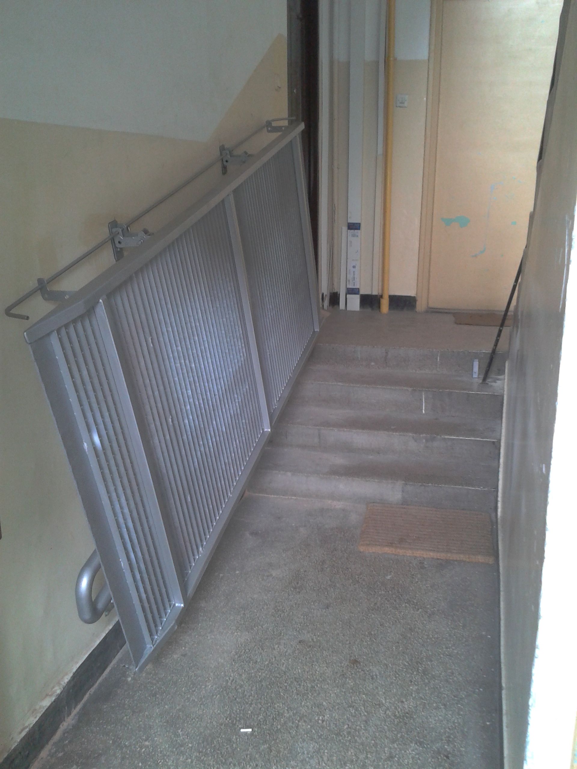Podjazd dla niepełnosprawnych Warszawa – Balustrady1 nr 7